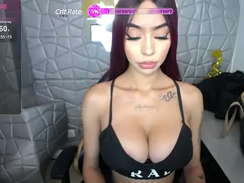 Snapshot of Tiffanny chatting on 02/22/25, 12:19 Tiffanny online show from 02/22/25, 12:19