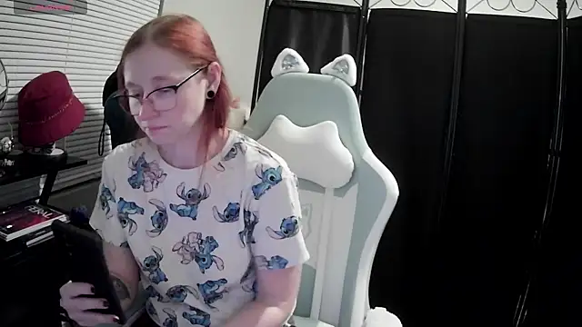 LilyFoxxx online show from 03/14/25, 03:26