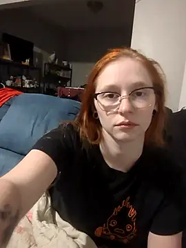 LilyFoxxx online show from 09/21/25, 03:08