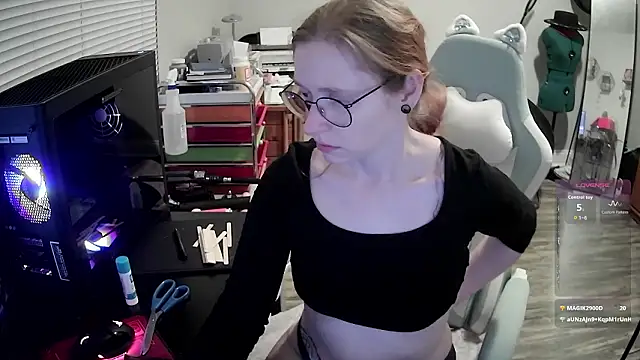 LilyFoxxx online show from 03/06/26, 06:10