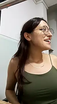 Snapshot of AddisonMars chatting on 12/04/24, 10:02 AddisonMars online show from 12/04/24, 10:02