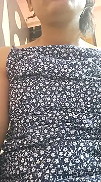 Aaliyalove1 online show from 02/01/25, 10:13