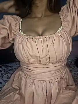 Aaliyalove1 online show from 02/11/25, 11:33