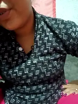 Super-Couple online show from 12/23/25, 08:45