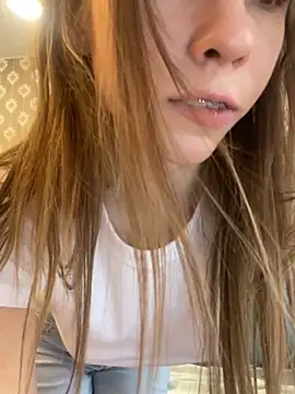 Snapshot of Tasty_ann chatting on 12/15/24, 08:41 Tasty ann online show from 12/15/24, 08:41