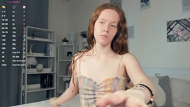 ZaraBluitt online show from 10/02/25, 07:26