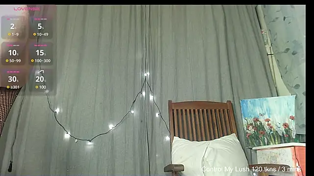 Snapshot of Skinnyshiny_boy chatting on 03/12/25, 06:51 Skinnyshiny boy online show from 03/12/25, 06:51