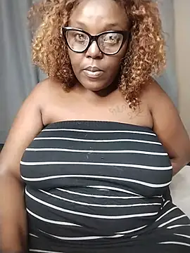 CHERRYYUMMY online show from 06/29/26, 02:28