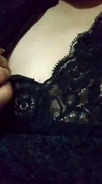 Snapshot of sweet_ruhi chatting on 12/10/24, 02:48 sweet ruhi online show from 12/10/24, 02:48