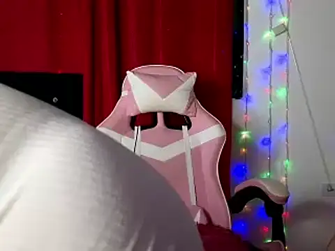 Sweet xuee18 online show from 01/18/25, 12:24