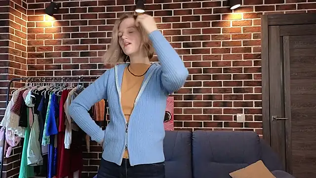 Snapshot of MariamBate chatting on 12/04/24, 09:18 MariamBate online show from 12/04/24, 09:18