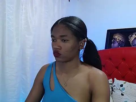 MISSANDRE4 online show from 12/29/24, 02:21