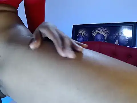 MISSANDRE4 online show from 12/31/24, 01:19