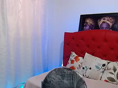 MISSANDRE4 online show from 01/06/25, 05:06