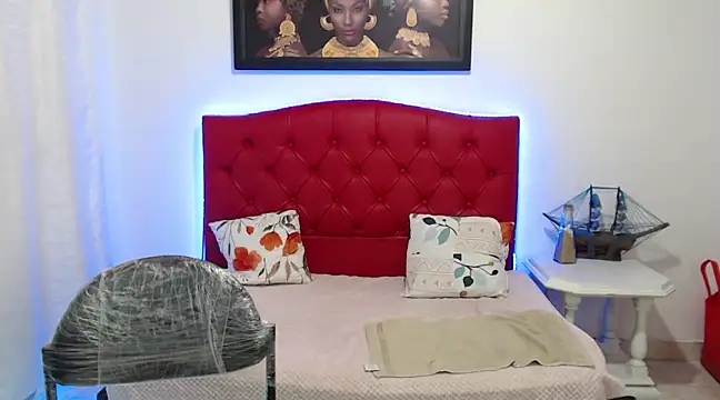 MISSANDRE4 online show from 01/28/25, 05:24