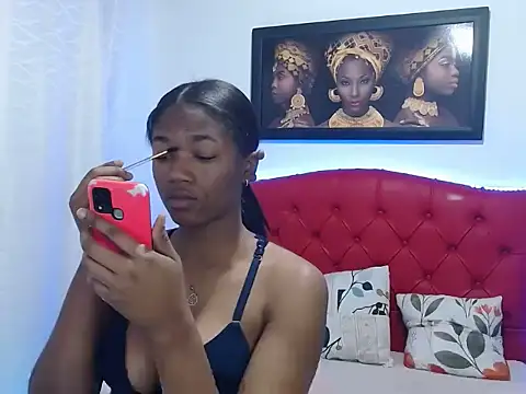 MISSANDRE4 online show from 02/03/25, 01:19