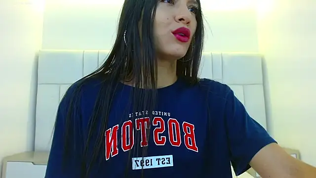 Cata thomsonn online show from 01/30/25, 12:06