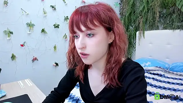 Snapshot of ElizaNik_ chatting on 03/18/26, 10:35 ElizaNik online show from 03/18/26, 10:35