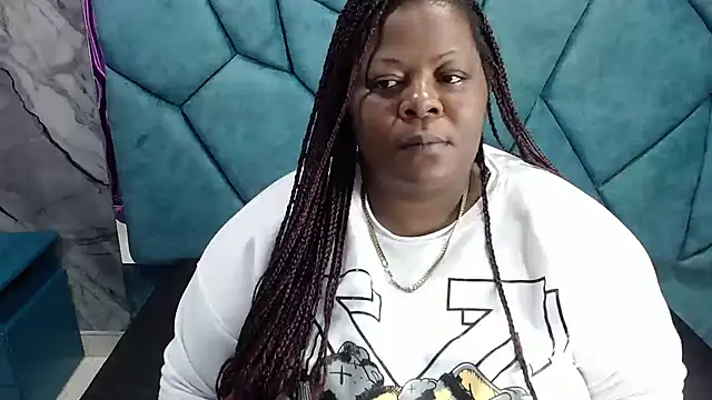 Snapshot of rocio_bbw_ chatting on 11/06/25, 03:18 rocio bbw online show from 11/06/25, 03:18