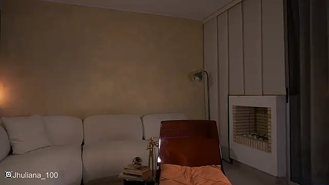 Snapshot of paulacora100 chatting on 09/08/25, 10:20 paulacora100 online show from 09/08/25, 10:20