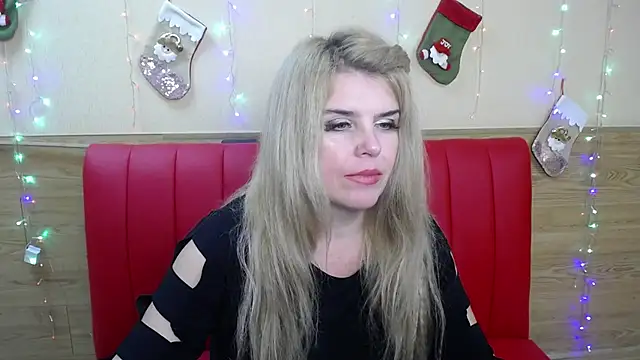 Julya Barbi online show from 01/10/25, 09:23