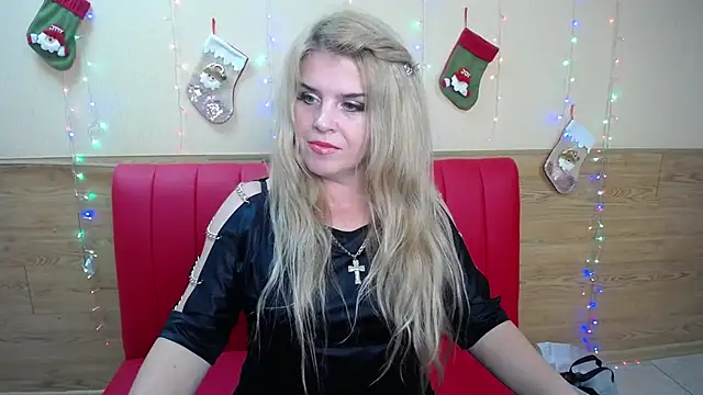 Julya Barbi online show from 01/11/25, 06:14