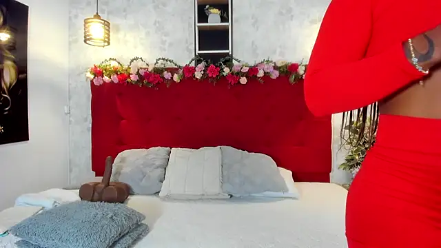 SilvannaFit online show from 10/31/25, 11:55