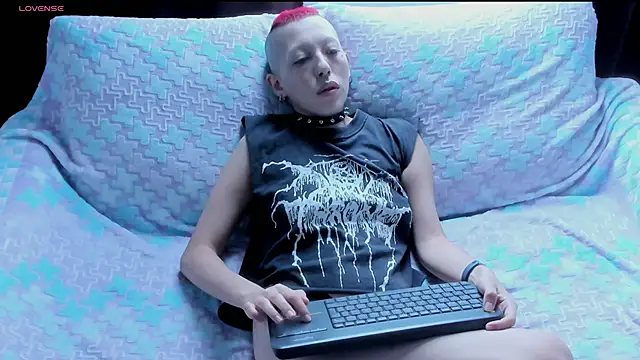 lnxmst online show from 03/18/26, 04:54