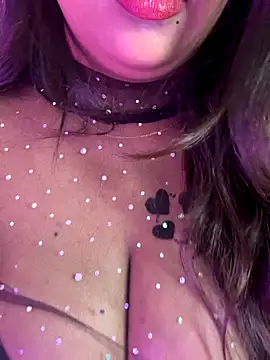 wildestcouplee online show from 11/28/25, 11:46