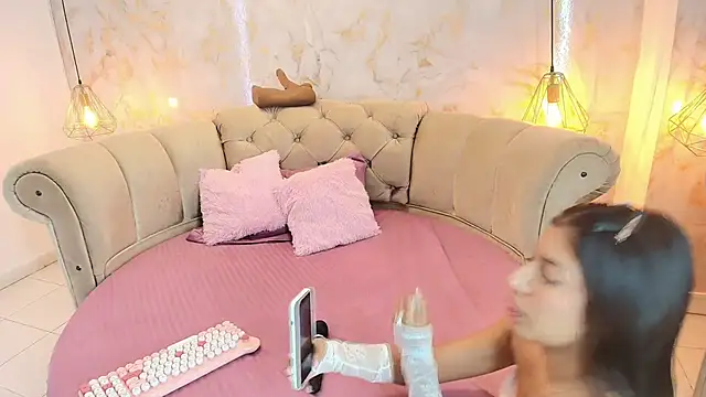 khloeblake online show from 09/25/25, 05:11