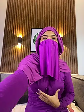 saray halam online show from 03/19/25, 09:27