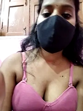 Snapshot of Shivani_Tivari chatting on 12/17/24, 09:07 Shivani Tivari online show from 12/17/24, 09:07