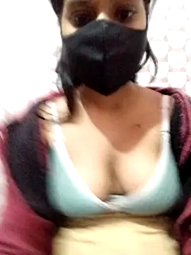 Snapshot of Shivani_Tivari chatting on 12/26/24, 06:43 Shivani Tivari online show from 12/26/24, 06:43