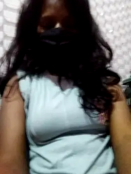 Snapshot of Shivani_Tivari chatting on 02/02/25, 05:48 Shivani Tivari online show from 02/02/25, 05:48