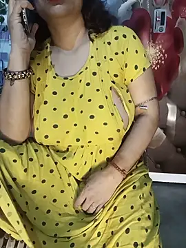 Sneha gril online show from 05/19/26, 04:02