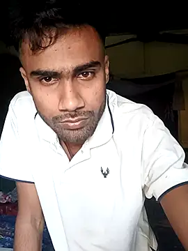 Snapshot of Skinny_Bigass_23 chatting on 02/17/25, 11:02 Skinny Bigass 23 online show from 02/17/25, 11:02