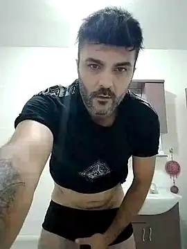 hot man eray online show from 09/10/25, 09:04