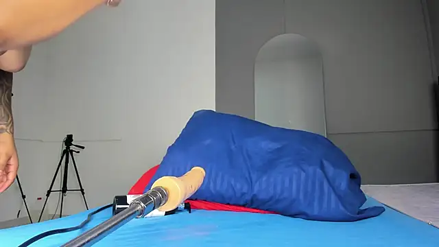 ariana nix online show from 01/31/26, 07:23