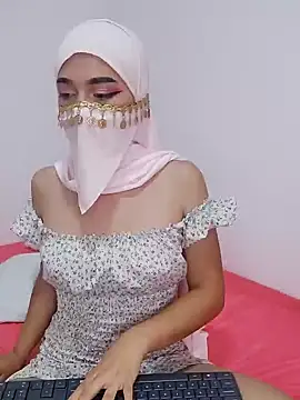 Aaliyah Salma online show from 02/01/25, 09:08