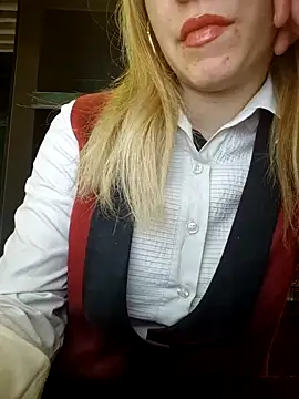 SUSELLAM1 online show from 12/21/24, 07:03