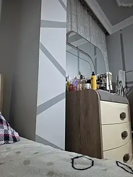 SUSELLAM1 online show from 12/21/24, 04:46