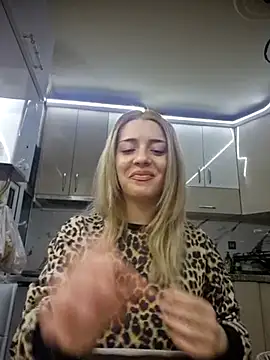 SUSELLAM1 online show from 02/08/25, 04:47