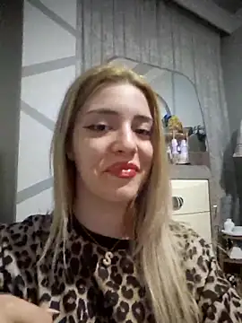 SUSELLAM1 online show from 02/19/25, 07:48