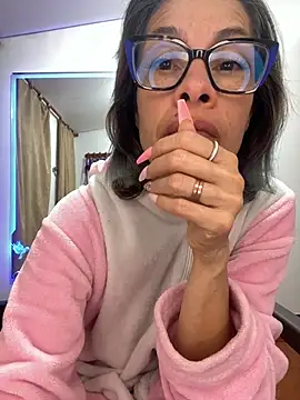 Snapshot of Goddess-Love- chatting on 07/03/26, 09:16 Goddess-Love- online show from 07/03/26, 09:16