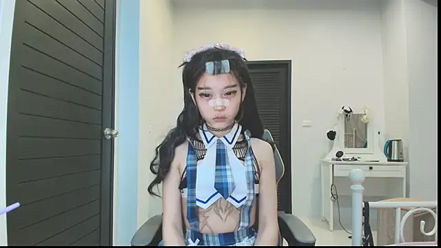 seo yeon  online show from 12/03/24, 02:16