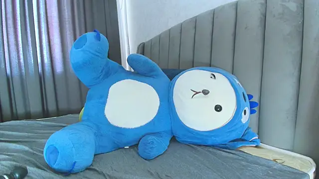 seo yeon  online show from 09/21/25, 02:35