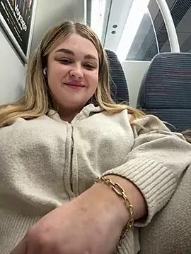 blairbella online show from 01/21/25, 11:24