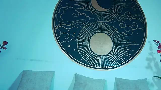 Snapshot of Lunamistyc chatting on 09/18/25, 07:27 Lunamistyc online show from 09/18/25, 07:27