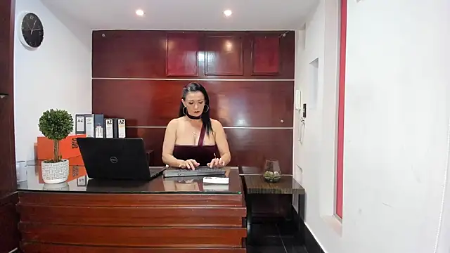 Snapshot of Valery_Diamond chatting on 07/12/26, 11:07 Valery Diamond online show from 07/12/26, 11:07