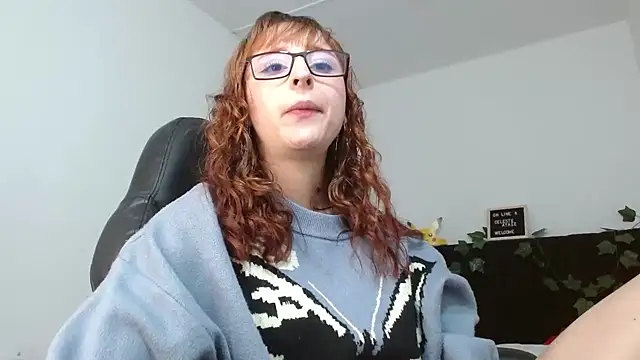 Snapshot of CelesteAyase chatting on 01/24/25, 11:56 CelesteAyase online show from 01/24/25, 11:56